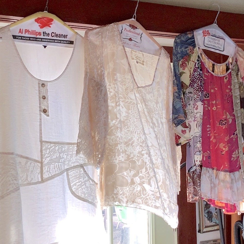 hip, prof pieces of fashion. live your best self gently worn clothes!